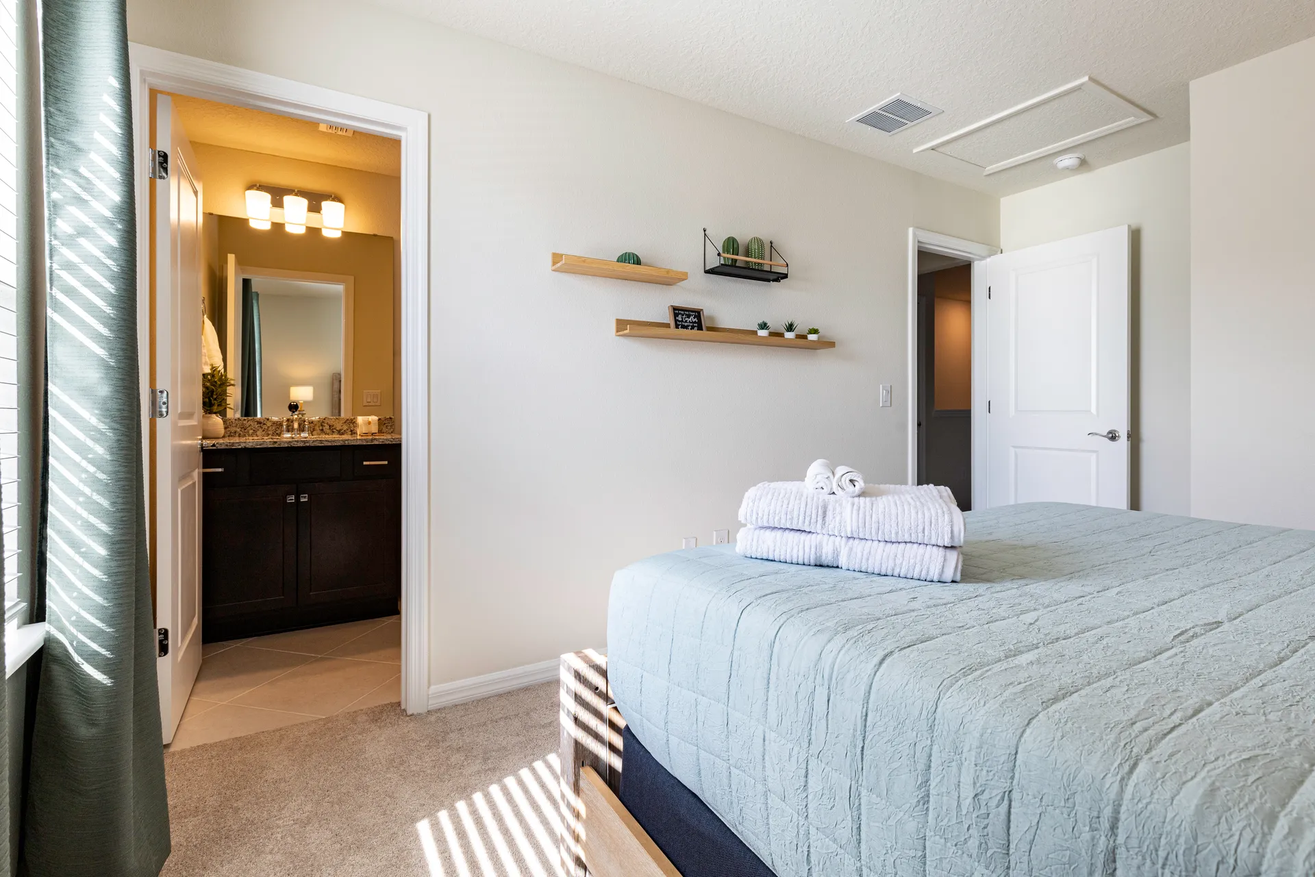 Dormitorio Gris Bano Closet