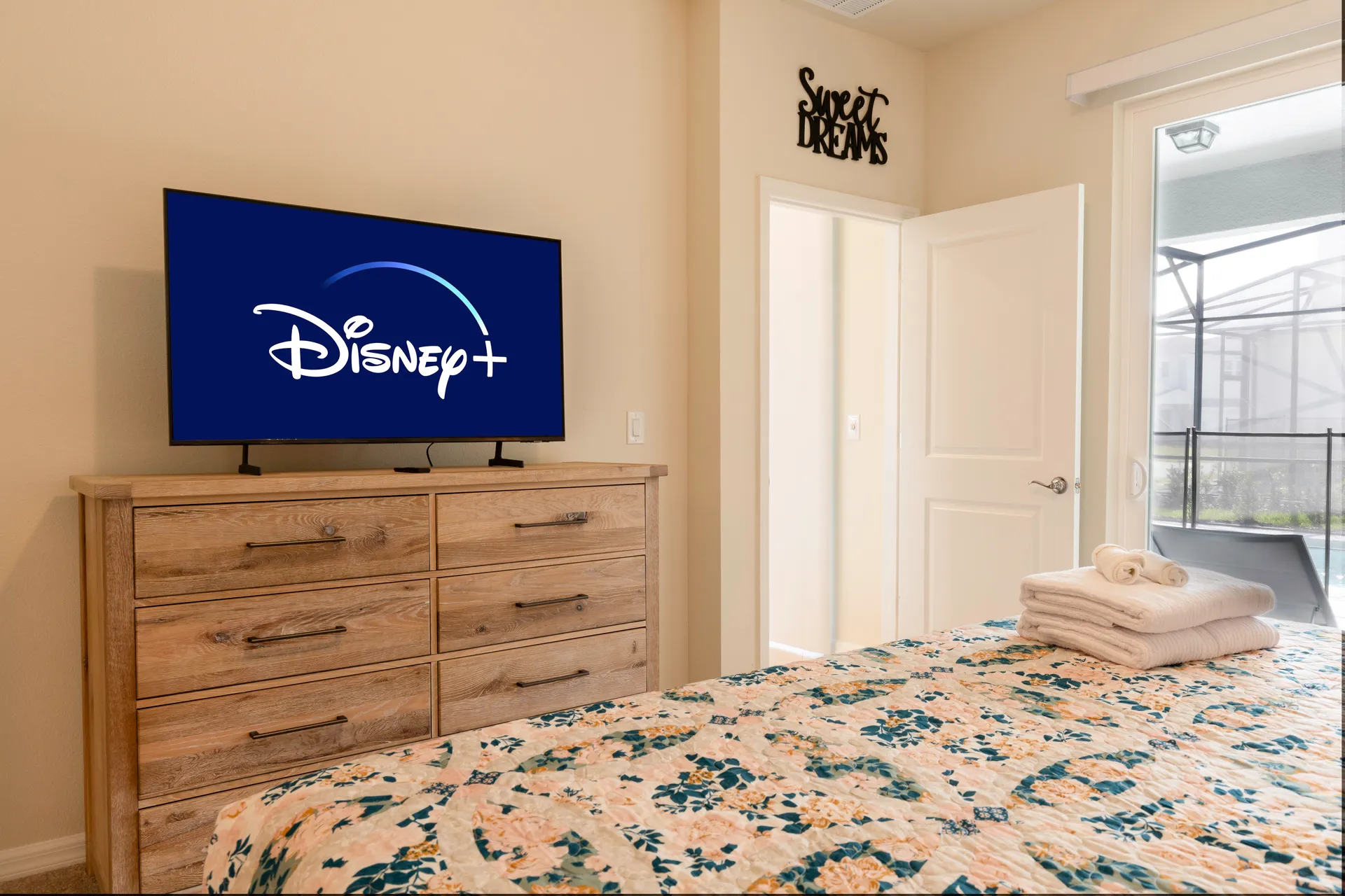 Dormitorio Principal Tv Disney